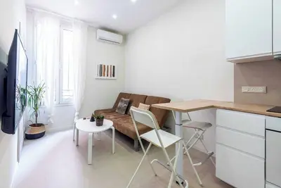 Image de Appartement moderne - 1bdr/4p - 300m de la Plage