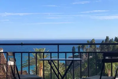 Image de Luxury Seaview 2 Bdr. Apartment