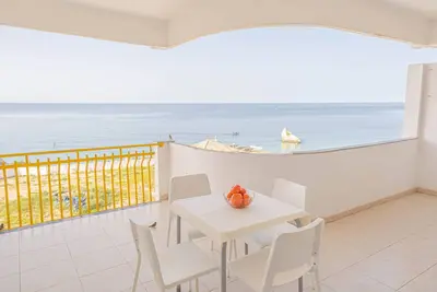 Image de Apartment Sea view 4d