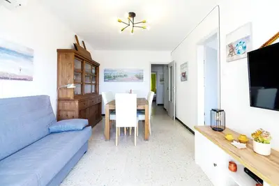 Image de Appartement à Roses avec Vue sur Mer