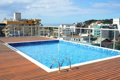 Image de Apto c área gourmet a 300m da Praia das Toninhas