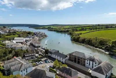 The Moorings -  a house that sleeps 8 guests  in 4 bedrooms