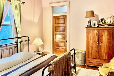 Image de Comfy Guest Rooms with WiFi and Ac in vibrant New Orleans
