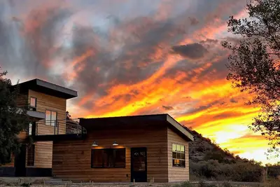 Image de Your Private Canyon Sanctuary Awaits