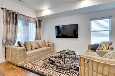 Deck: Central Indy Retreat in Walkable Location!