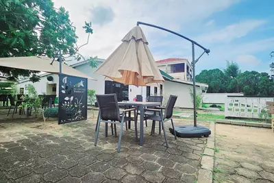 Modern 1-Bedroom Suite Near Eag Airport – Comfort, Style & Convenience