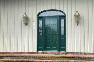 Image de Luxury living on the farm in town. Bring on the peace and  quiet  get spoiled!