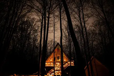Enchanting A-Frame Hansel Hütte at Schuss Mt/Shanty Creek Resort-Bellaire Michigan-Near Torch