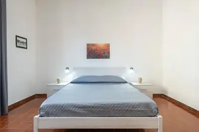 Image de Maison de vacances 'Mandrolisai' avec balcon, Wi-Fi et climatisation