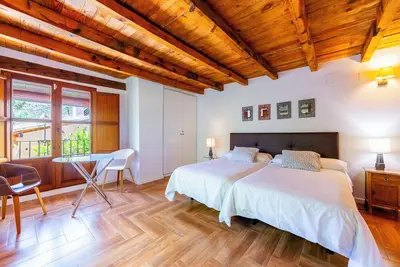 Image de Chambre 'Doble 4 Molino Del Machero' avec vue montagne, piscine partagée et Wi-Fi
