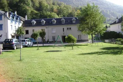 Image de Appartement 'Cazaux - Appt 1' avec vue sur les montagnes, terrasse privée et Wi-Fi