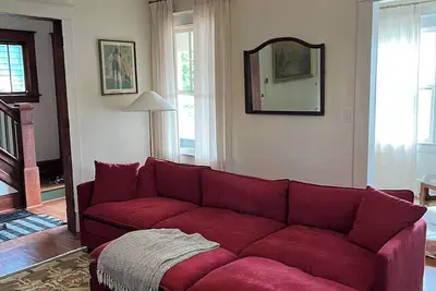 Image de Newly renovated three bedroom home in Oneonta.