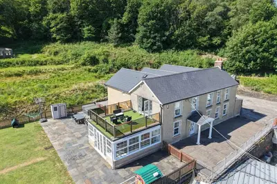 Image de Hopkins Retreat Farm - 5 Bedroom House - Swansea