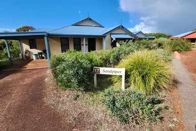 Image de Cosy Cottage Sandpiper | Ocean Views | Beautiful Beaches