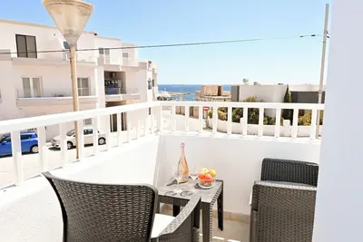 Image de Sea blue horizon Qawra bay 4, Qawra - Saint Paul's Bay, Malta