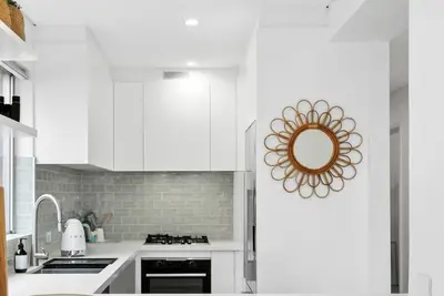 Image de Stay steps away from Little Manly Reserve - home away from home!