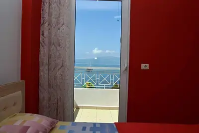 Image de Appartement en bord de mer א Saranda