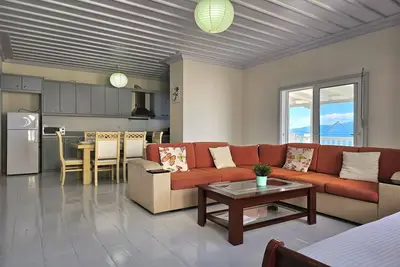 Image de Appartement e attique avec vue sur la mer, Saranda