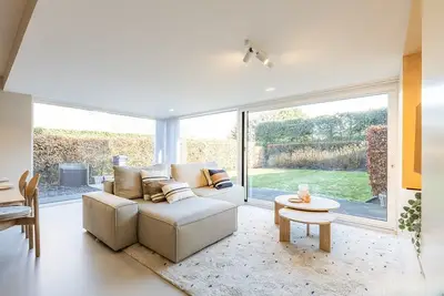 Image de Maison de vacances près de la rue commerçante