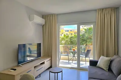 Image de La pause balcon – Vivre au bord de la mer א Durres