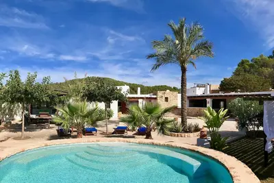 Image de Villa à San Jose avec 6 chambres à coucher, 12 couchages