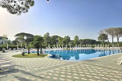 Image de Maison à Gjiri i Lalzit près de Plage