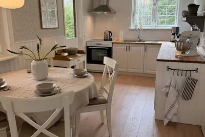 Image de Hus Björklund - Holiday home with sauna, fireplace & boat in the countryside