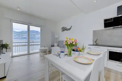 Mgh- Ora del Garda Lakeview Apartment