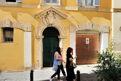 Image de Home in Campo dei Fiori ( Old Town)