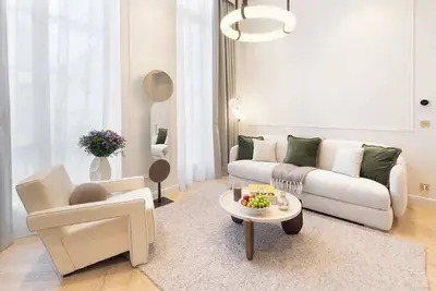 Image de Un Intemporel 1-Ch avec Services - Louvre