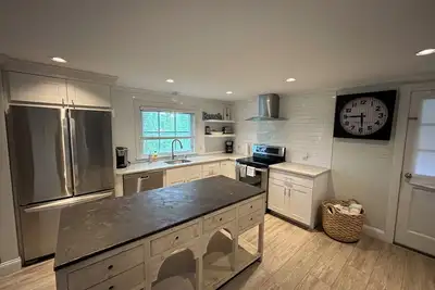 Image de Captain's Manor a charming 3 bedroom house near the Lower Village & Dock Square