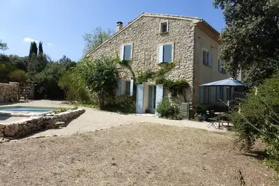 Image de Mas Nicnac Au Coeur D Un Petit Hameau De Pierres Seches
