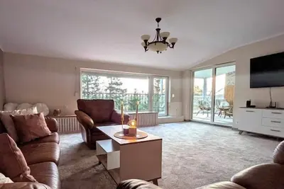 Image de Appartement avec vue sur la rivière, sauna, bateau