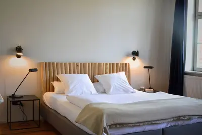 Image de Double room in the Gasthaus am Finowkanal (former school from 1875).