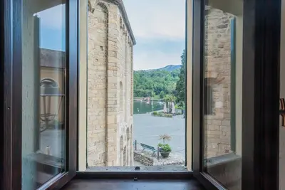 Image de Bell Tower Square - Une Chambre Appartement, Couchages 4