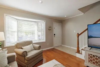 Image de Dawg House On Dearing