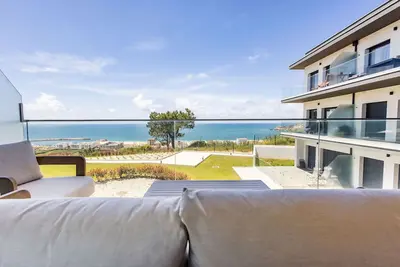 Image de Ocean Sunset Nazaré - By Sch