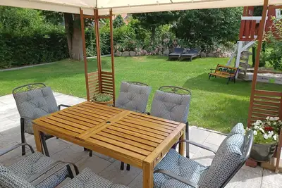 Image de Tasteful vacation home with garden and parking spaces in a central, quiet location