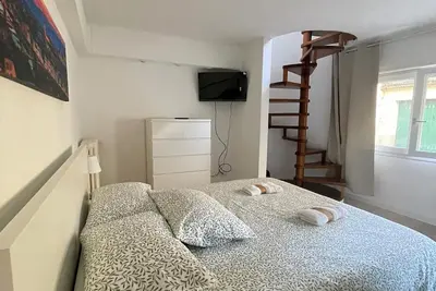 Image de Tranquility and comfort near Careggi, 10 min from center by tramway