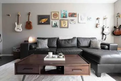 Image de Artsy King 1-Bed Condo in Rhino Art District - Downtown Denver, Co
