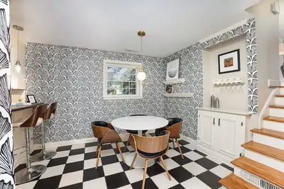 Image de Close 2 Southpark~Pet Friendly w/Fenced-In Yard