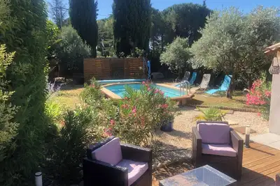 Image de Villa provençale avec piscine privée