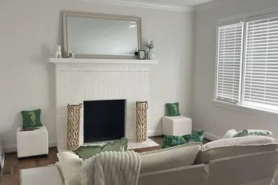 Image de 3-bedroom house in lovely Richmond Virginia, for Sublet.