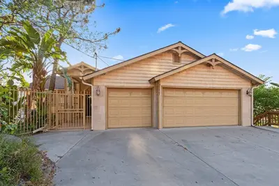 Image de Peaceful Lakeside Retreat on Millerton Lake ~ Gameroom ~ 3 Bedroom