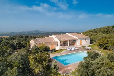 Image de Villa 'Zino' avec vue sur la mer, piscine privée et Wi-Fi
