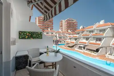 Image de Appartement de vacances 'Floritas 1' avec piscine partagée, balcon et Wi-Fi