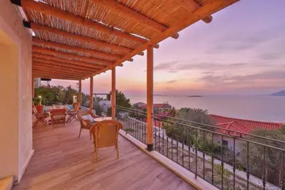 Image de The most beautiful of the sunset is' 'Villa Xanthos' '