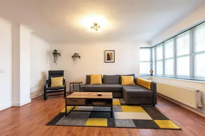 Contractor Base | 2br | Parking