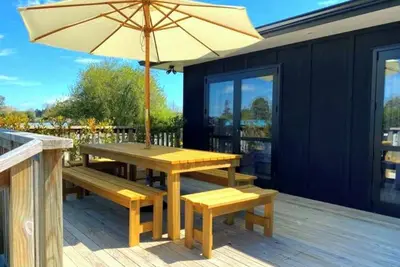 Image de Family Escape to the lake