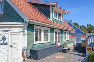 Image de Belle maison Ă Lillesand avec sauna